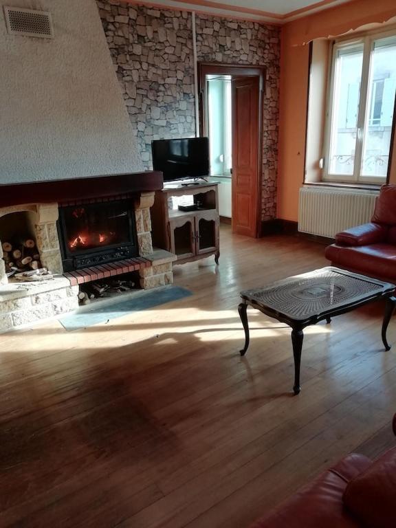 Appartement A 5 Min A Pied Du Centre Ville Et Des Sentiers, 6 Personnes Et 2 Sdb Fraize Exterior photo